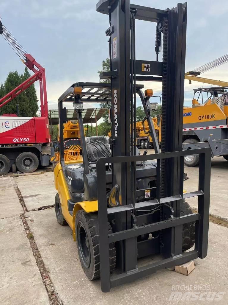 Komatsu FD 30 T-14 柴油叉车