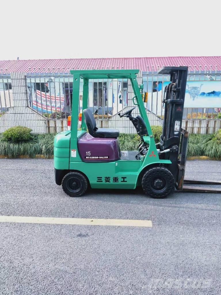 Mitsubishi FD 15 柴油叉车