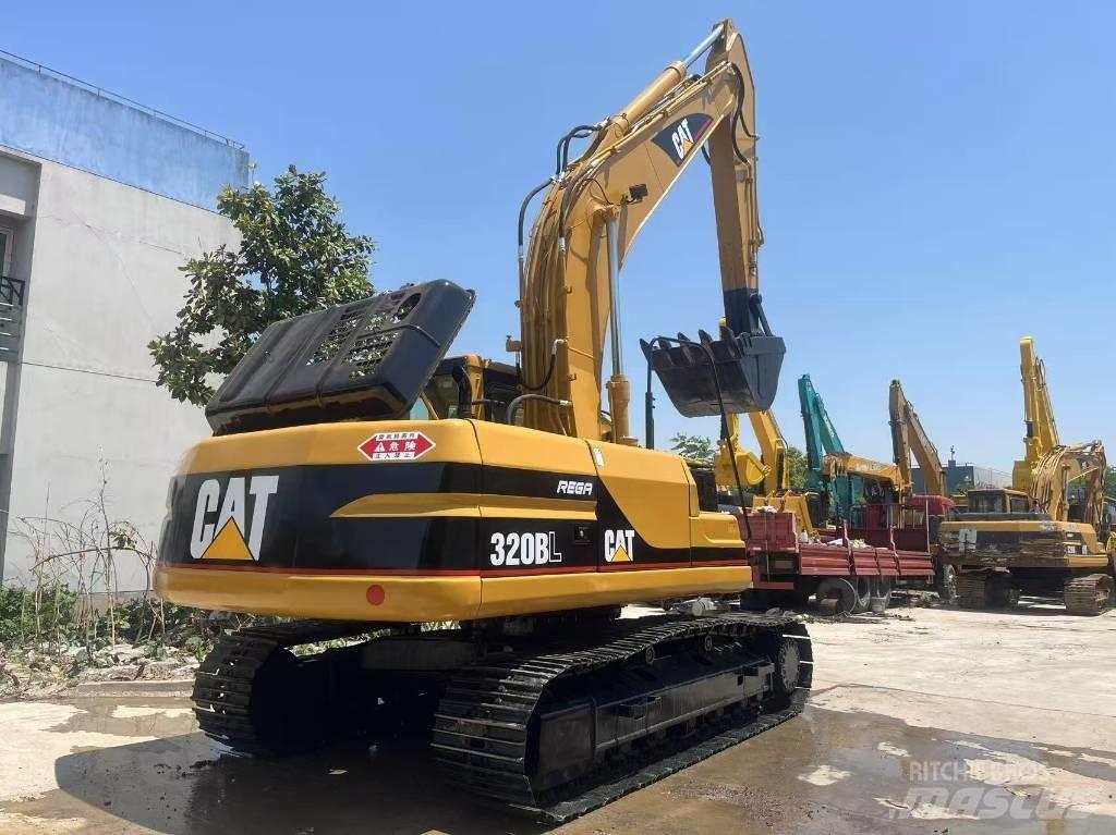 CAT 320 B L 履带挖掘机