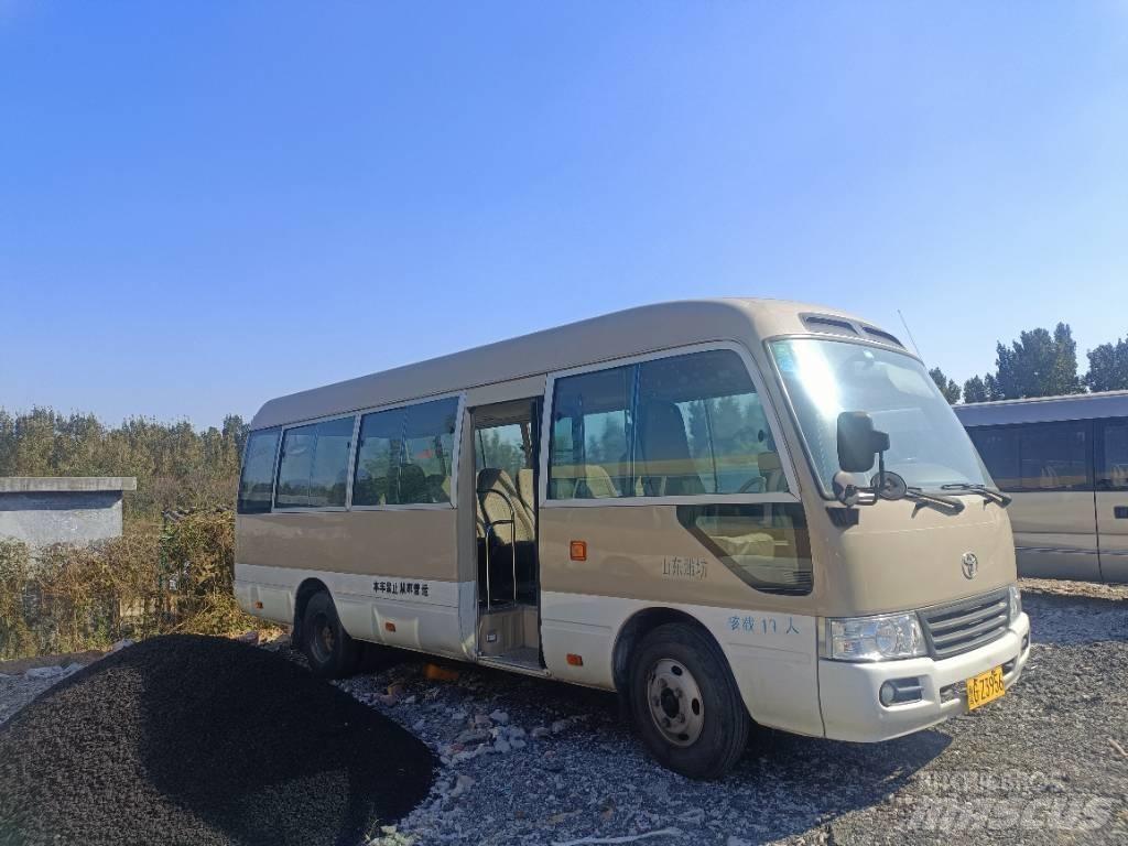 Toyota Coaster Bus 迷你巴士