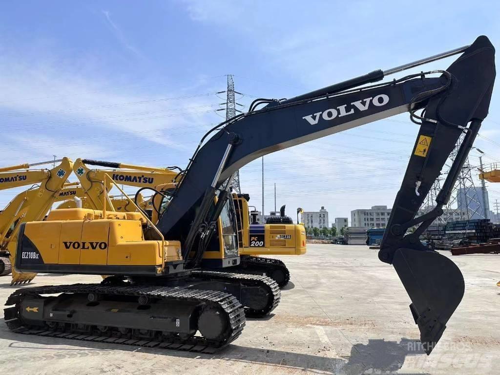 Volvo EC 210 B LC 履带挖掘机