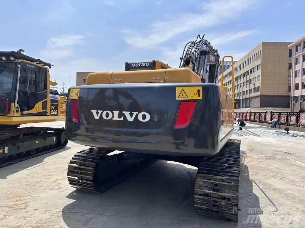 Volvo EC 210 B LC 履带挖掘机