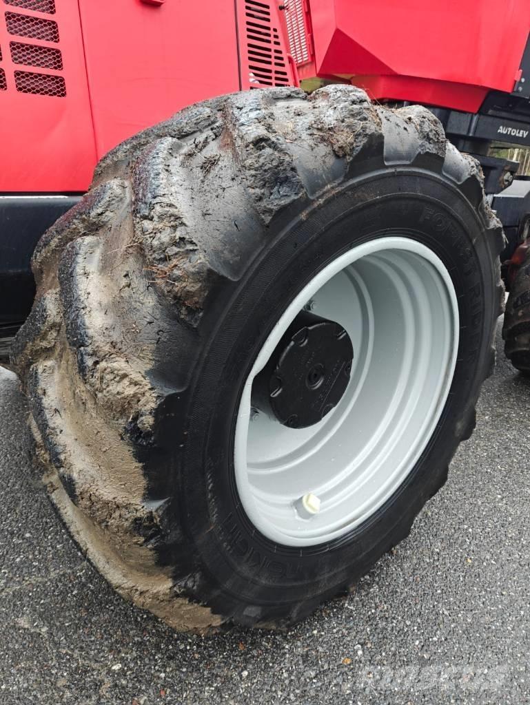 Komatsu 901 TX.1 收割机