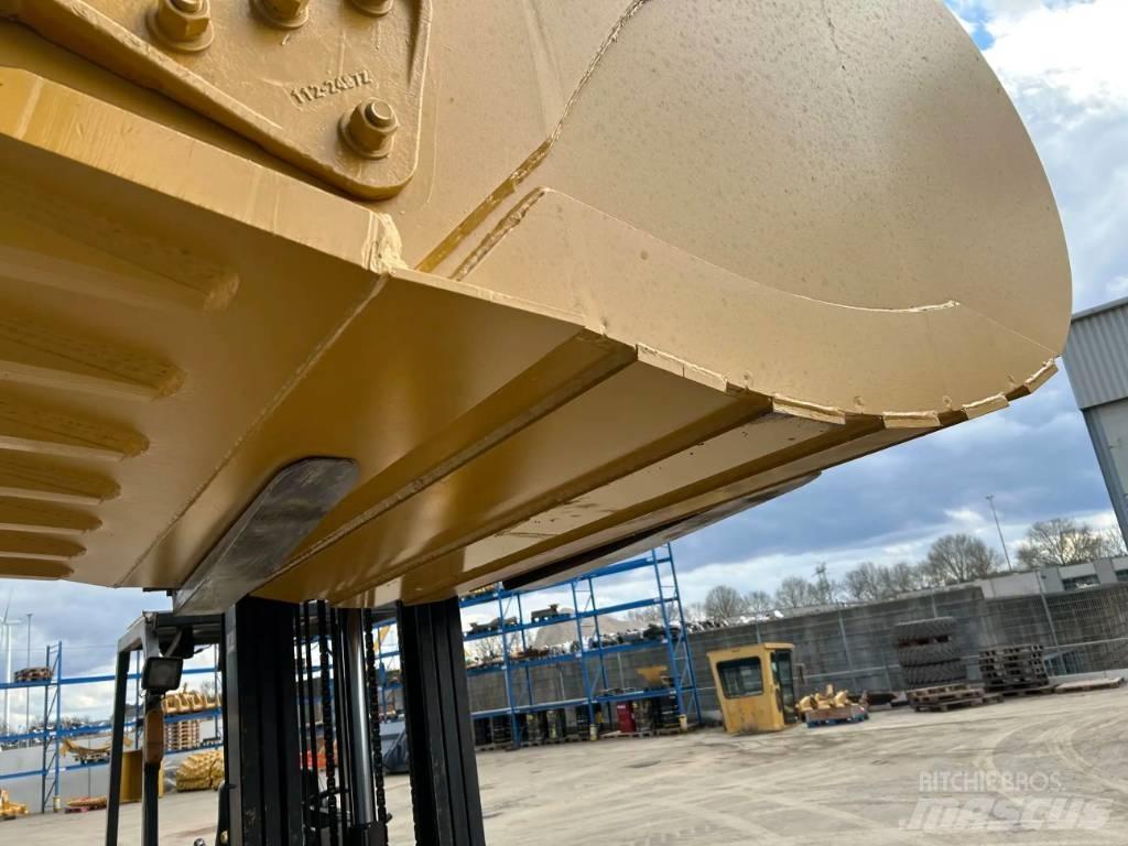 CAT 349E - UB 挖斗