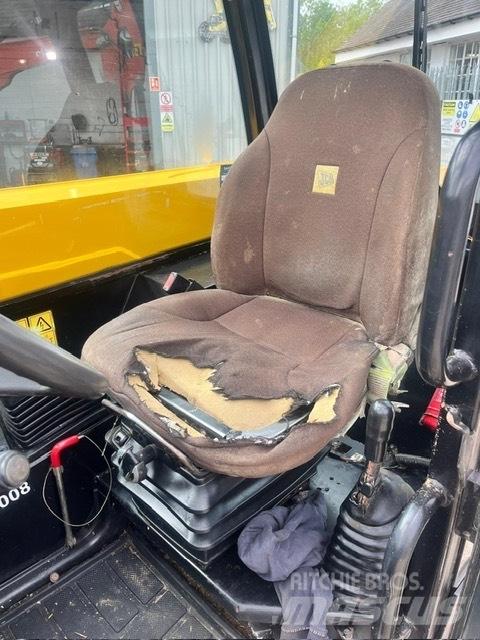 JCB 541-70 伸缩臂叉装车|叉装车