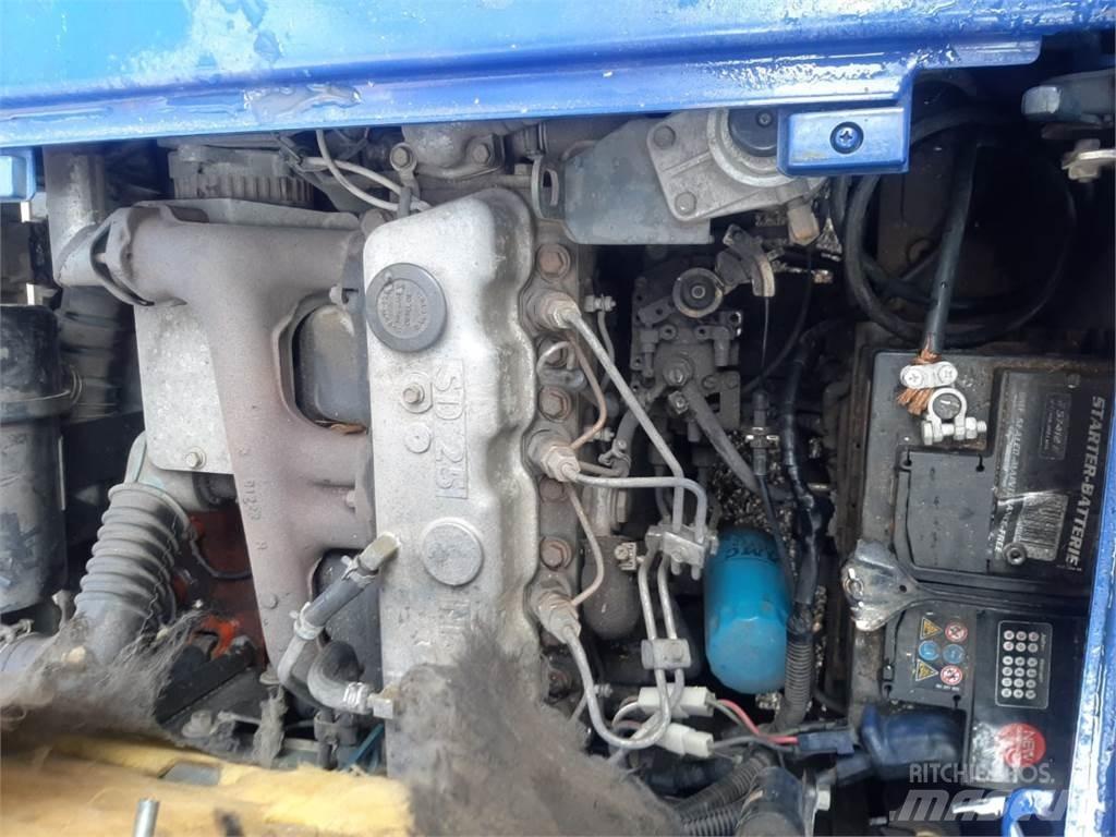 Nissan EH01A15U 农业机械-其他