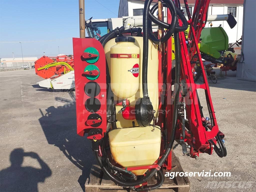 Hardi Master NUM. 075 悬挂式喷雾机