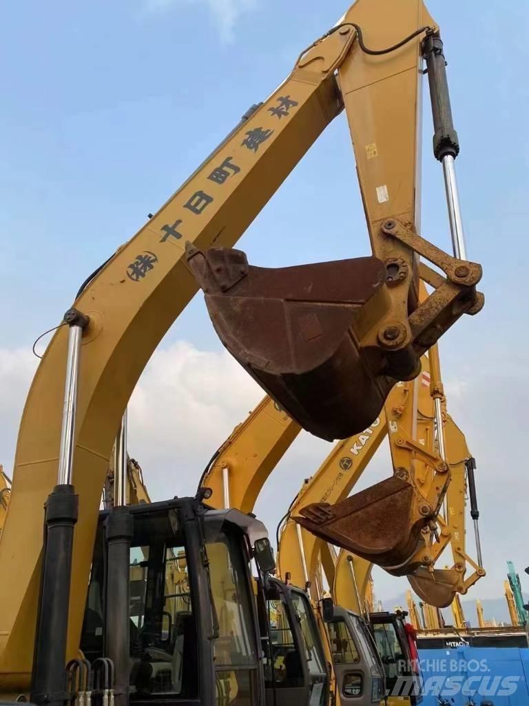 CAT 324 E 履带挖掘机