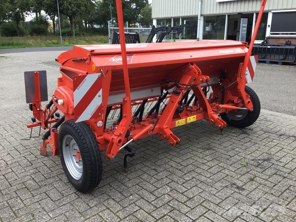 Kuhn Premia 300 条播机