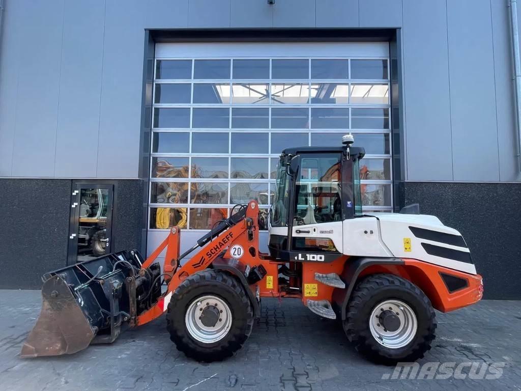 Schaeff TL100 轮式装载机