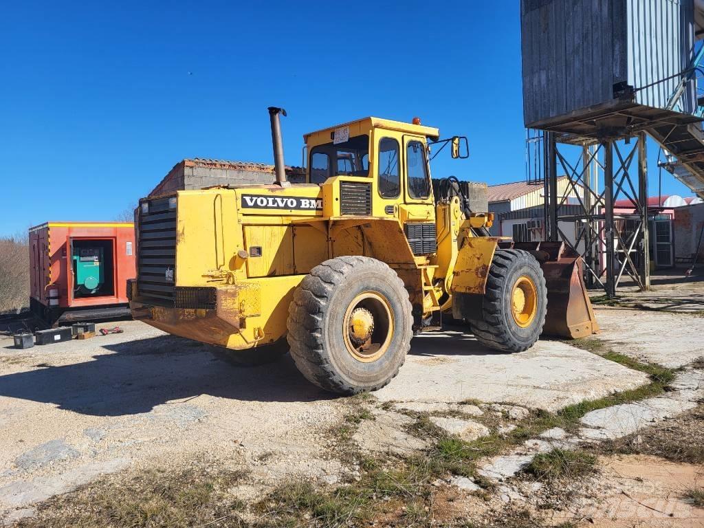 Volvo BM L90 小型装载机
