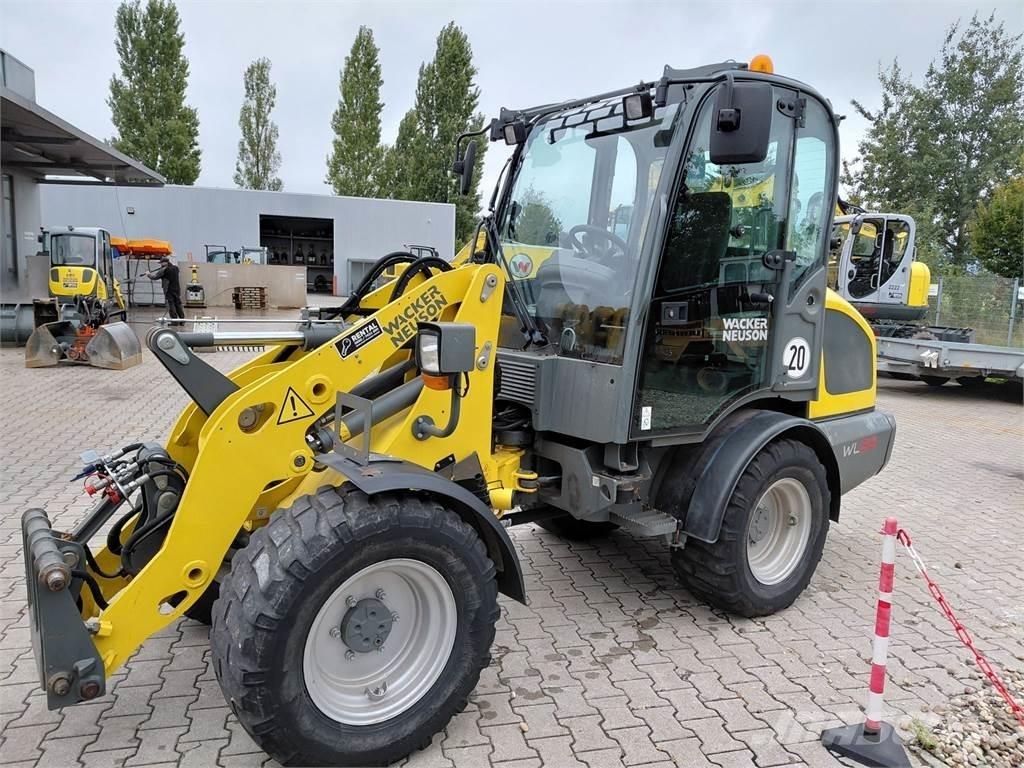 Wacker Neuson WL38 轮式装载机