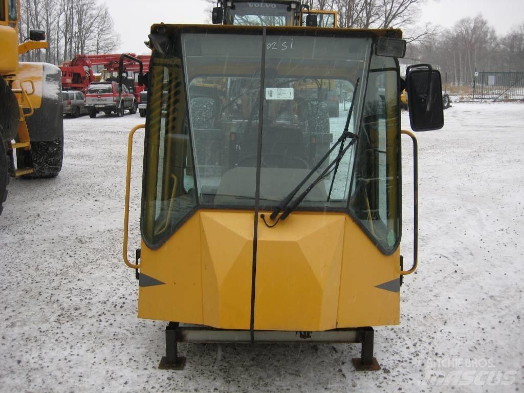 Zettelmeyer 802SI 驾驶室与内部