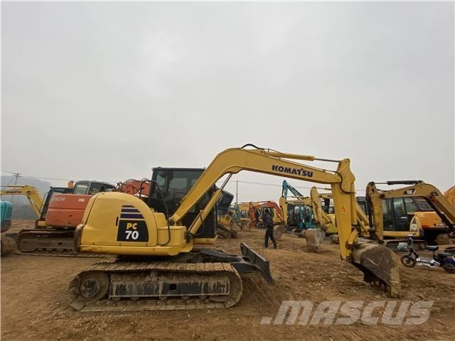 Komatsu pc70-8 履带挖掘机