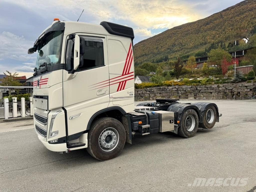 Volvo FH540 6 X 4 牵引车