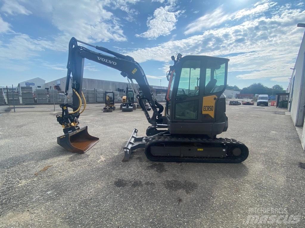 Volvo ECR 50 F 小型挖掘机