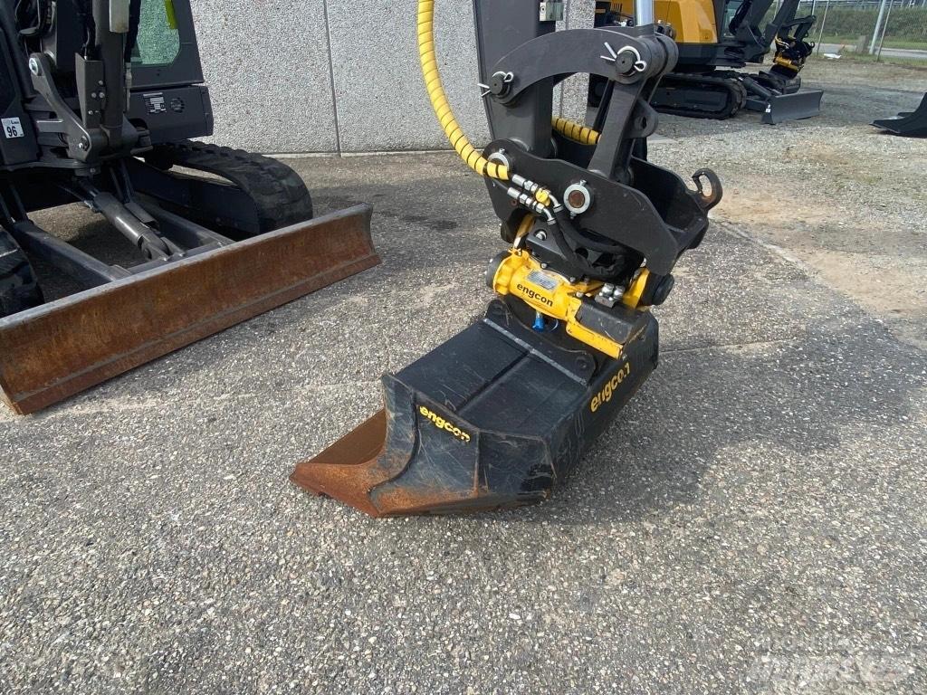 Volvo ECR 50 F 小型挖掘机
