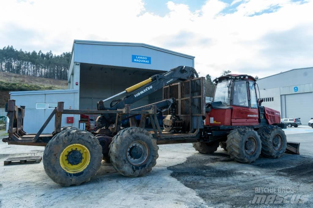 Komatsu 895.1 - 8WD 集运机