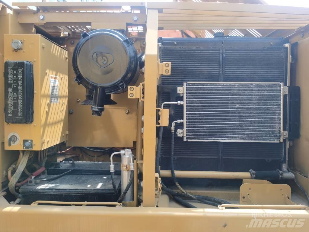 CAT 320 C L 履带挖掘机