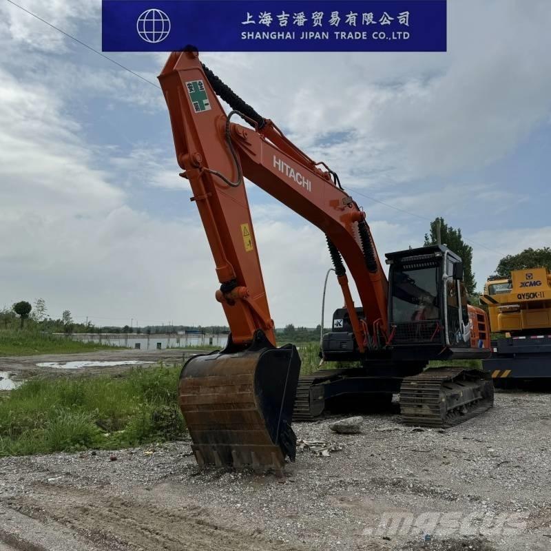 Hitachi ZX 210 履带挖掘机