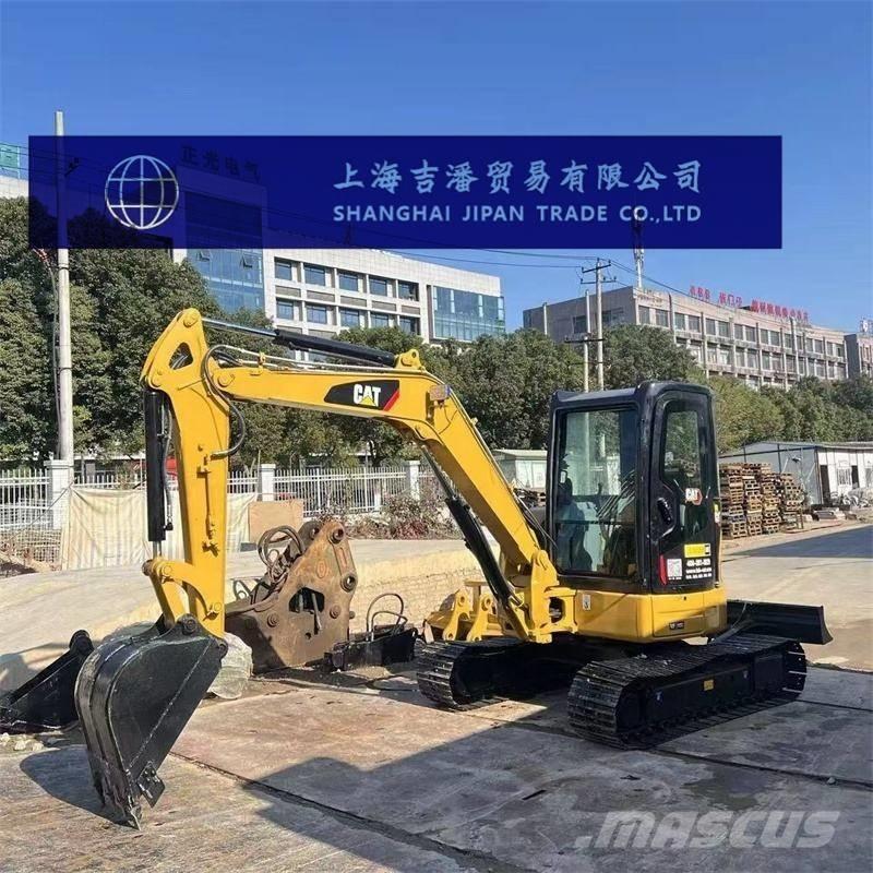 CAT 303.5 E CR 小型挖掘机