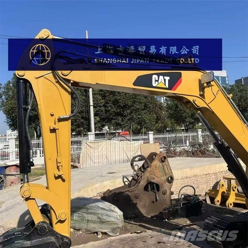 CAT 303.5 E CR 小型挖掘机