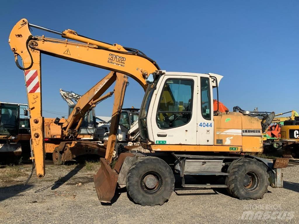 Liebherr A 312 轮式挖掘机