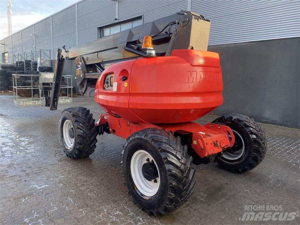 Manitou 200ATJ RC 曲臂高空工作平台