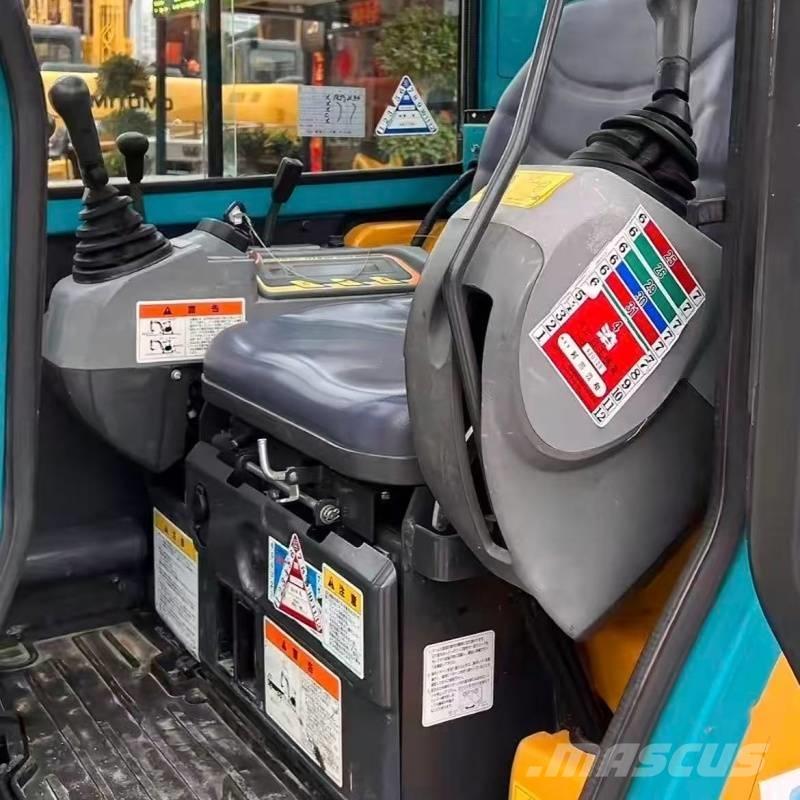 Kubota U 25 小型挖掘机