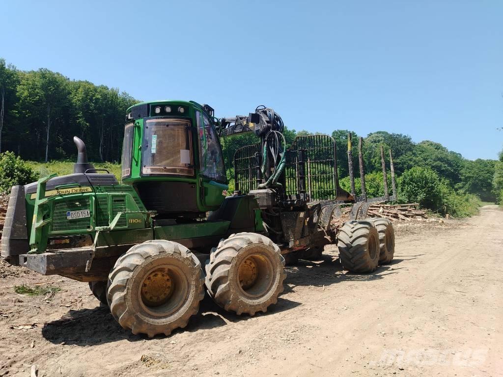 John Deere 1110 集运机