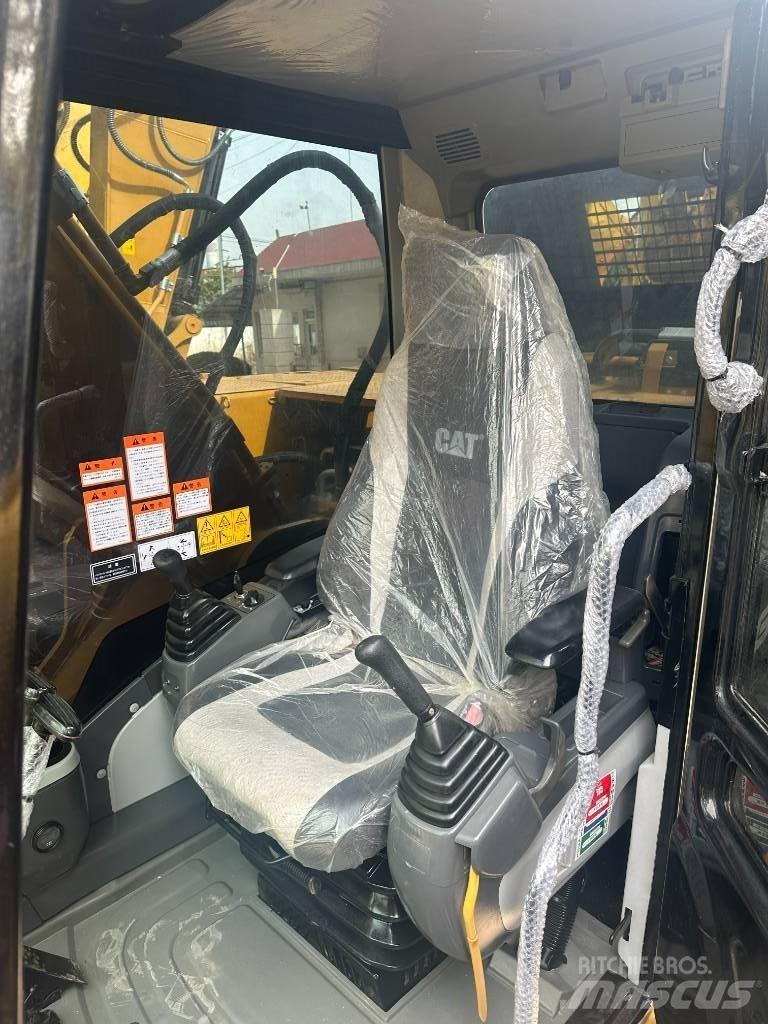 CAT CAT330 中型挖掘机