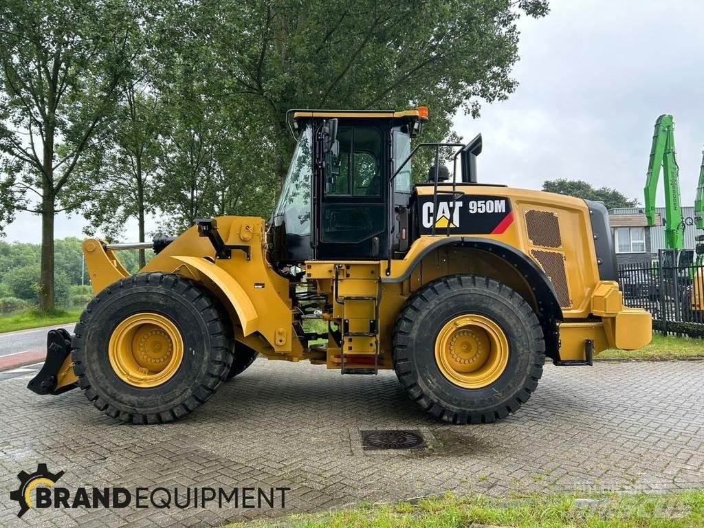 CAT 950M 轮式装载机