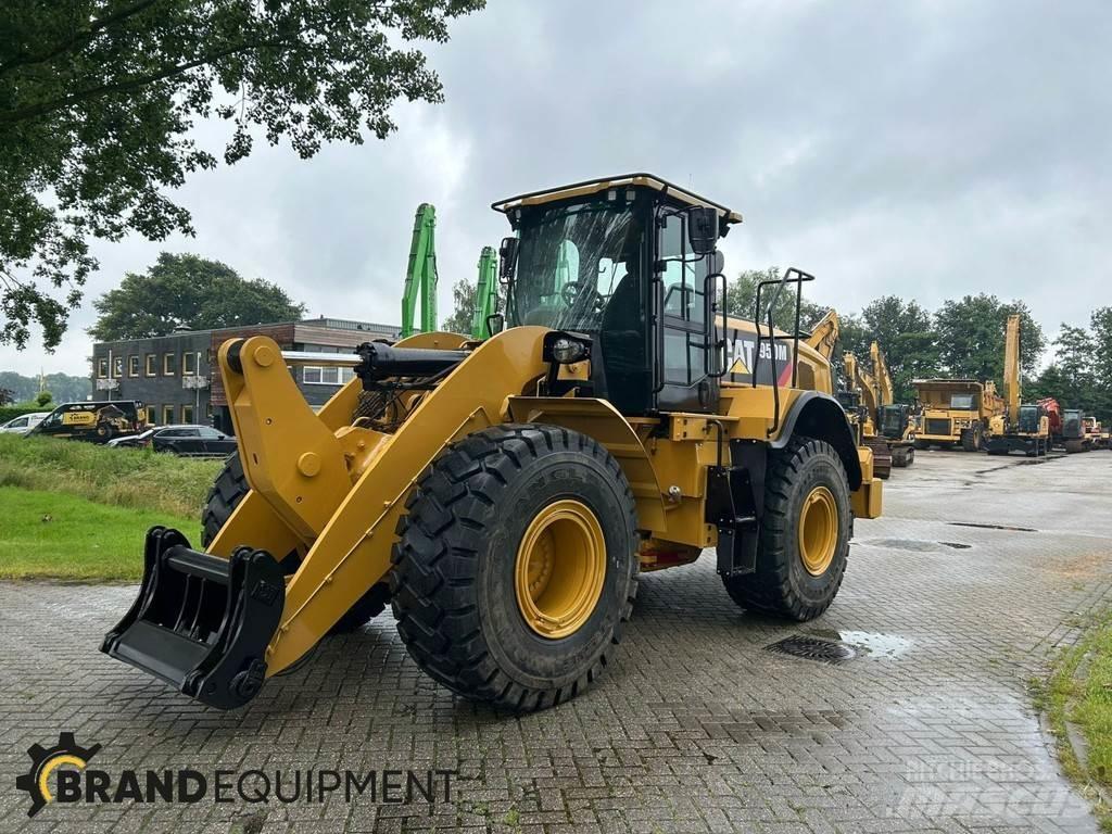 CAT 950M 轮式装载机