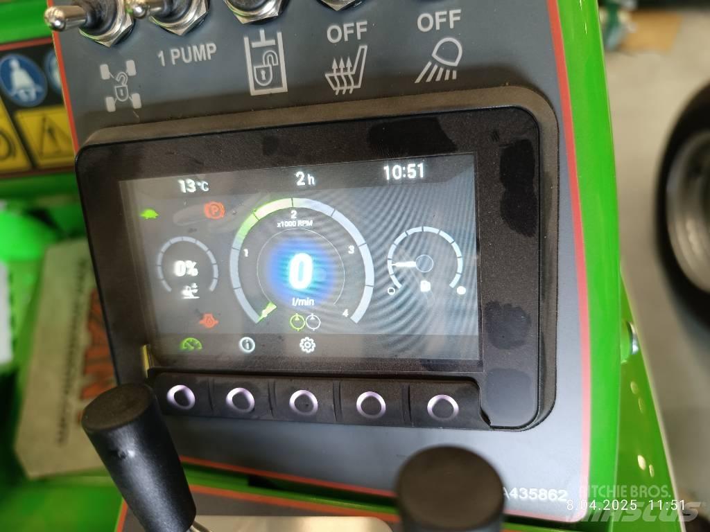 Avant 640 小型装载机