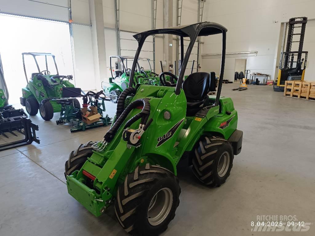 Avant 640 小型装载机