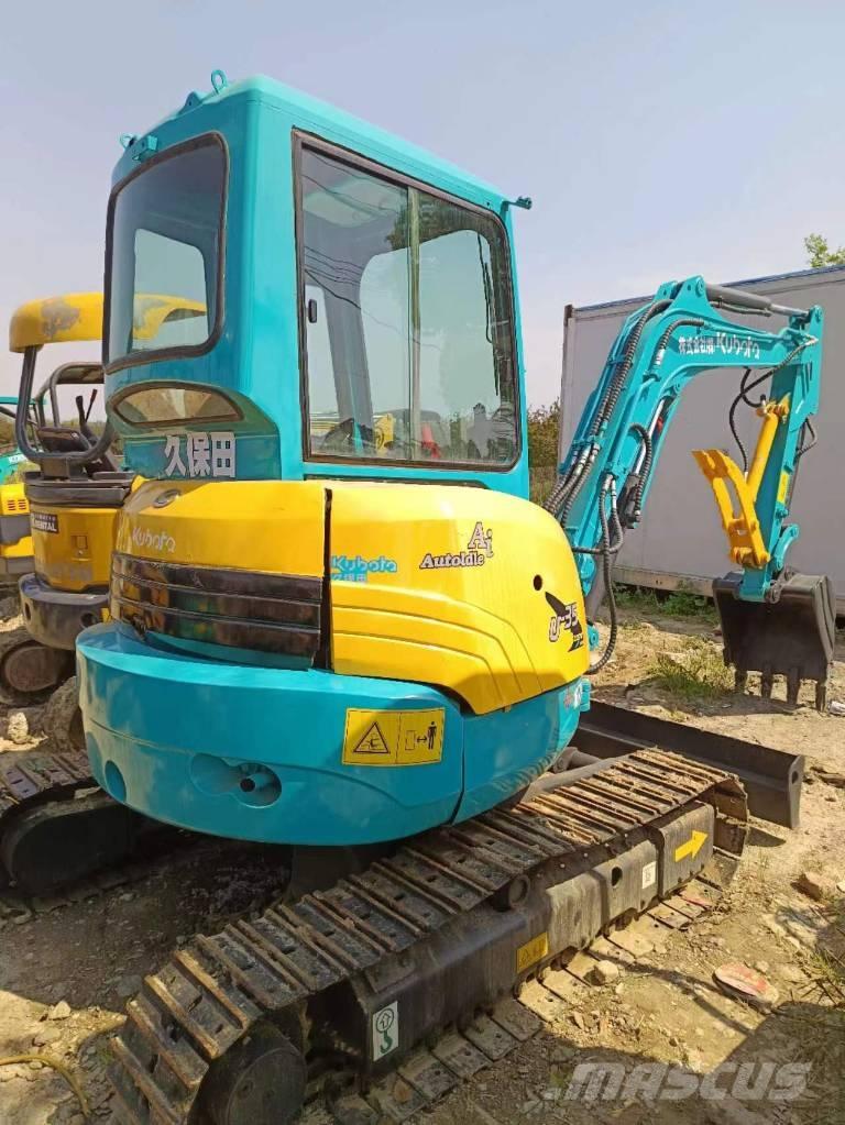 Kubota U 35 小型挖掘机