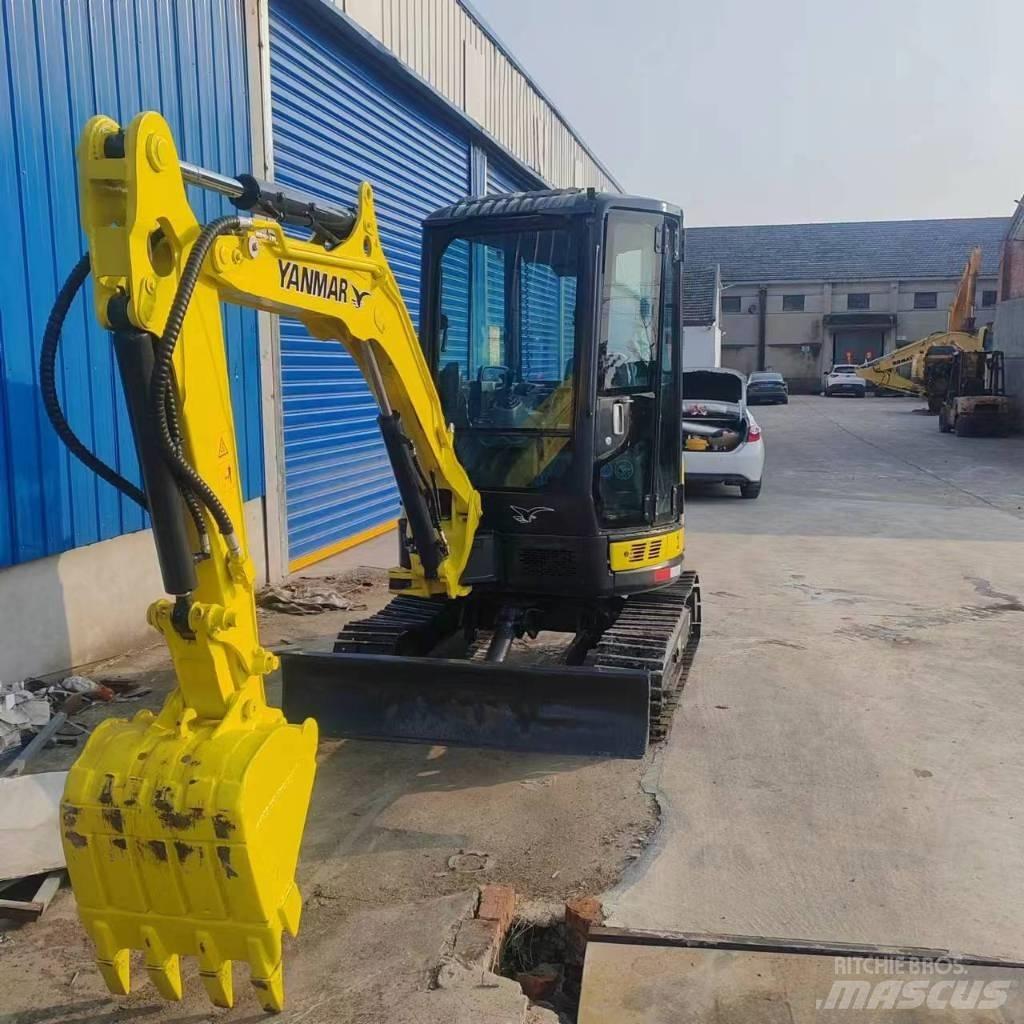 Yanmar Vio 35 小型挖掘机
