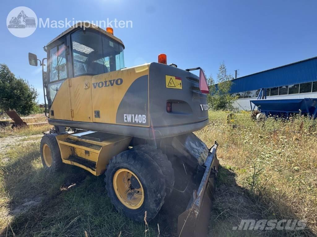 Volvo EW 140 B 轮式挖掘机