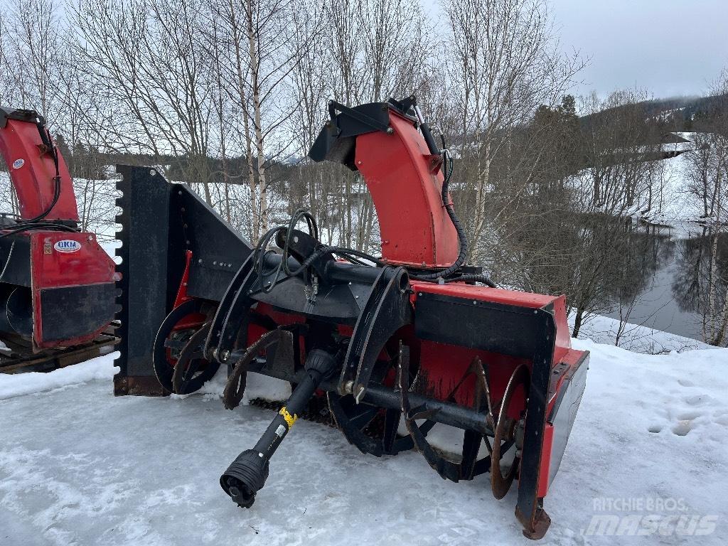Tokvam 256 FLEX 扬雪机