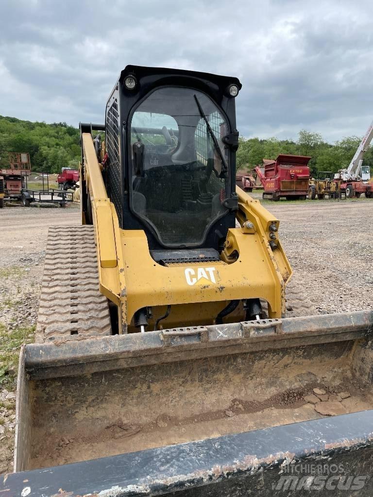 CAT 299 D 2 滑移装载机
