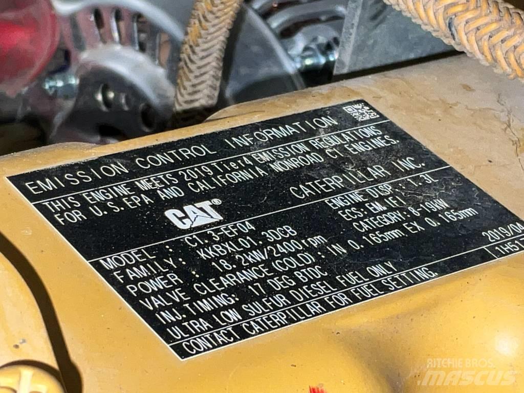 CAT 303 E CR 小型挖掘机