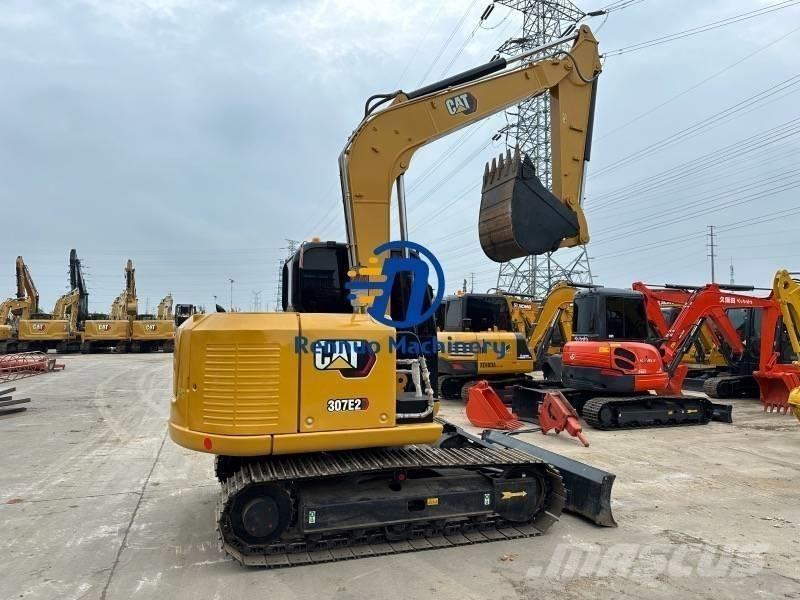 CAT 307E2 小型挖掘机