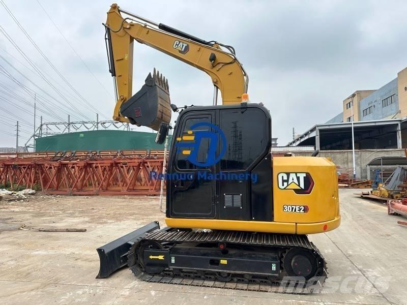 CAT 307E2 小型挖掘机