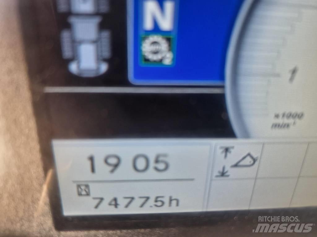 Hitachi ZW330-6 轮式装载机