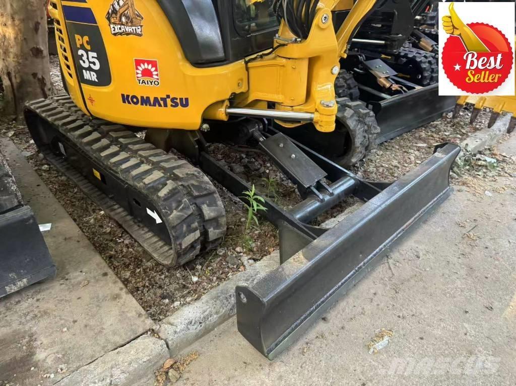 Komatsu PC 35 MR 小型挖掘机