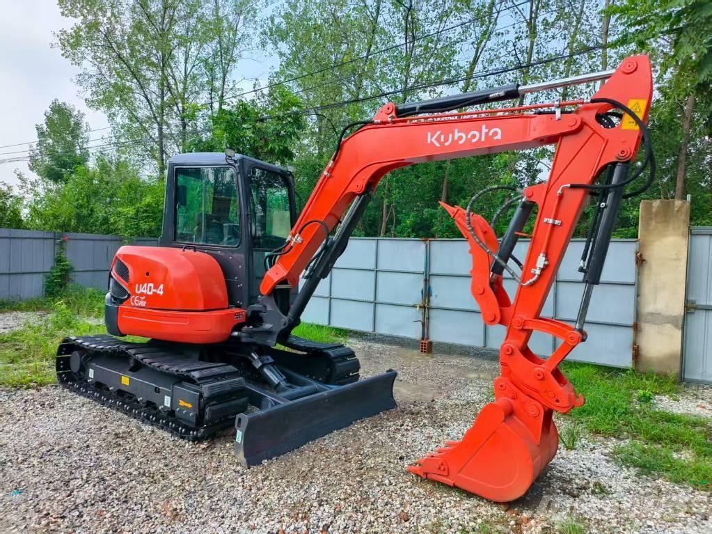 Kubota U 40 小型挖掘机
