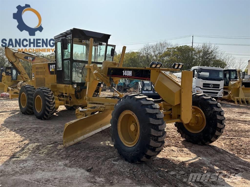 CAT 140H 平地机/推土机