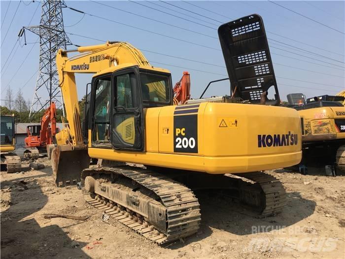 Komatsu PC 200-7 履带挖掘机