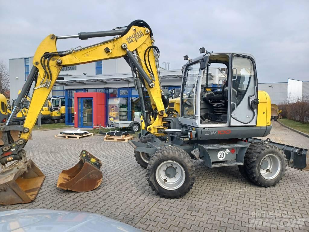 Wacker Neuson EW100 轮式挖掘机
