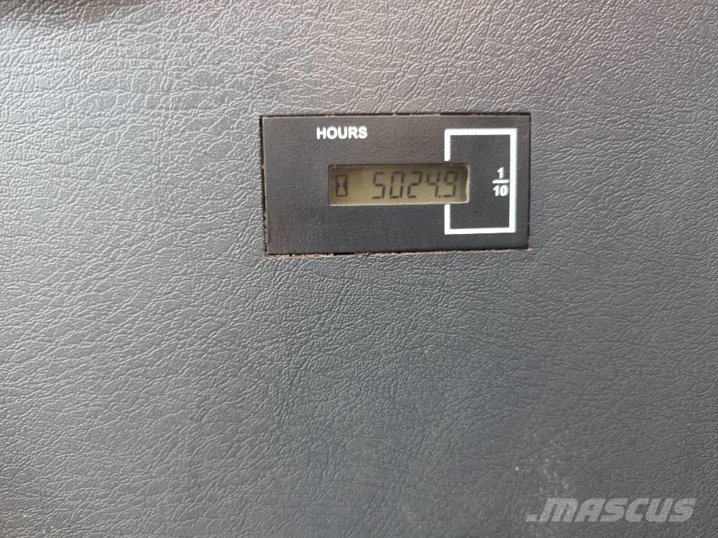 Hyundai HX 235 LCR 履带挖掘机